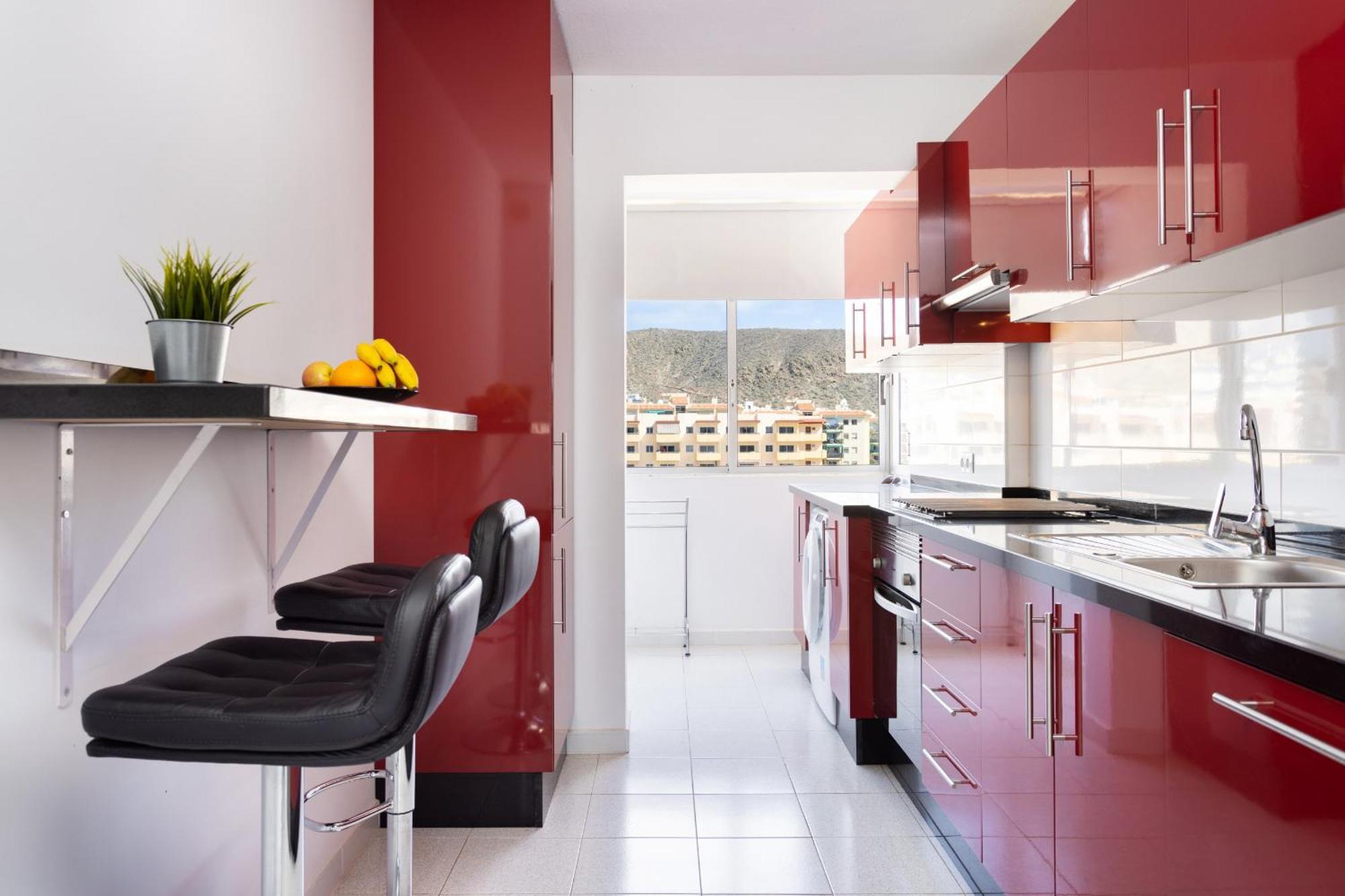 Black And White Apartment Free Wifi Los Cristianos  Extérieur photo
